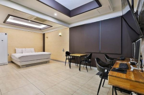 Daegu Pyeongri-Dong Hotel O2